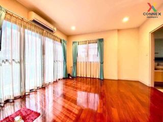 For sale 4 bed house in Mueang Nonthaburi, Nonthaburi