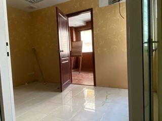For sale 3 bed retail Space in Samphanthawong, Bangkok