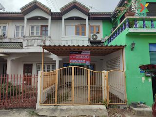 For sale 2 Beds townhouse in Lat Lum Kaeo, Pathum Thani