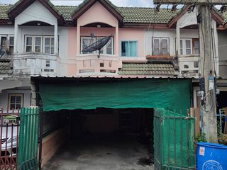 For sale 2 Beds townhouse in Lat Lum Kaeo, Pathum Thani