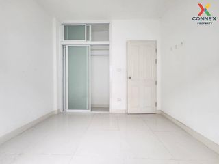 For sale 3 bed townhouse in Phan Thong, Chonburi