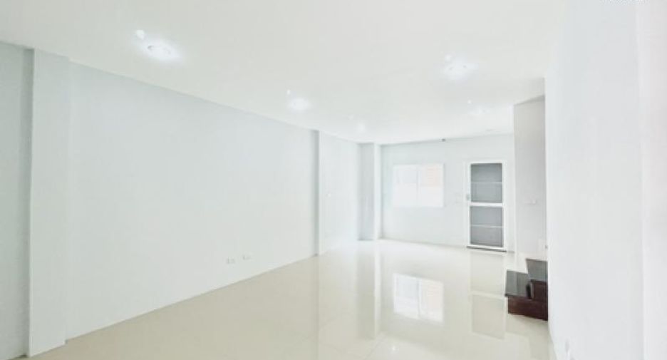 For sale 3 Beds townhouse in Pak Kret, Nonthaburi