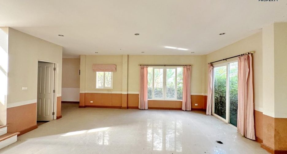 For sale 3 Beds house in Pak Kret, Nonthaburi