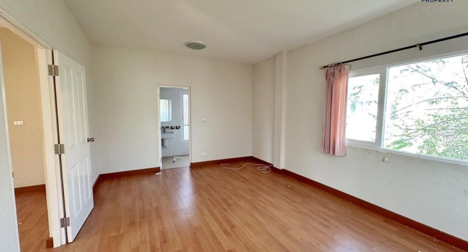 For sale 3 Beds house in Pak Kret, Nonthaburi