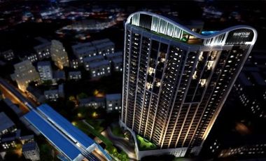 For sale 1 bed condo in Khlong Toei, Bangkok