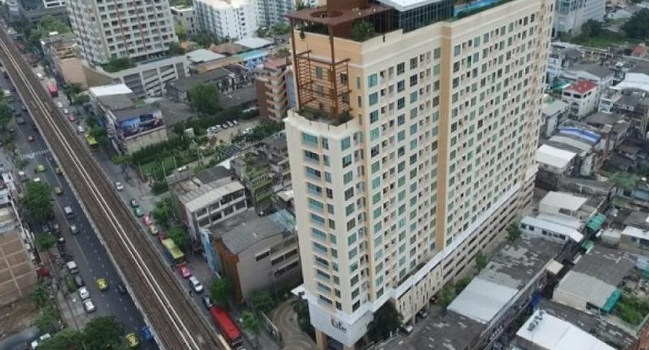 For sale 1 Beds condo in Phaya Thai, Bangkok