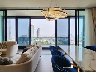 For rent 3 Beds condo in Khlong San, Bangkok