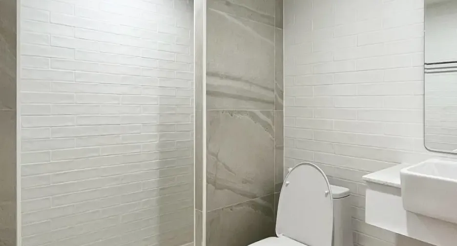 For rent and for sale 2 bedrooms condo in Khlong Toei, Bangkok