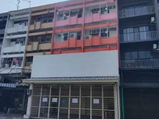 For rent retail Space in Yan Nawa, Bangkok