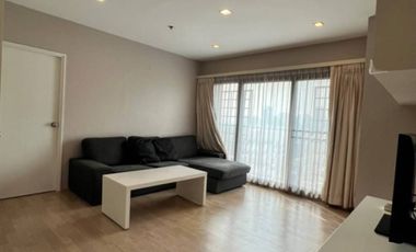 For rent 3 bed condo in Khlong Toei, Bangkok
