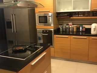 For sale 3 bed condo in Yan Nawa, Bangkok