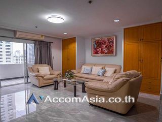 For rent 2 bed condo in Watthana, Bangkok