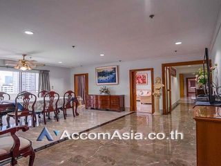 For rent 2 bed condo in Watthana, Bangkok
