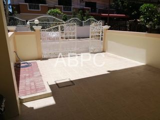 For rent 3 bed townhouse in South Pattaya, Pattaya
