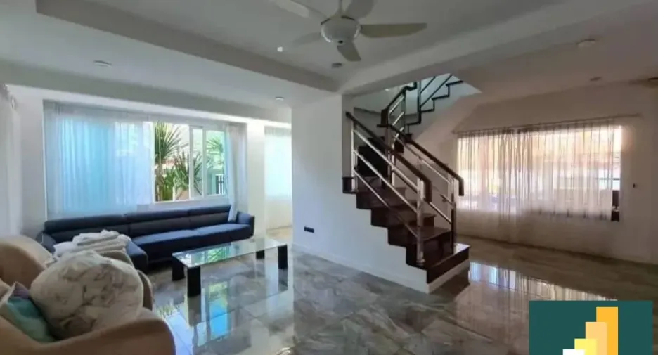 For rent and for sale 4 bedrooms house in Bang Lamung, Chonburi