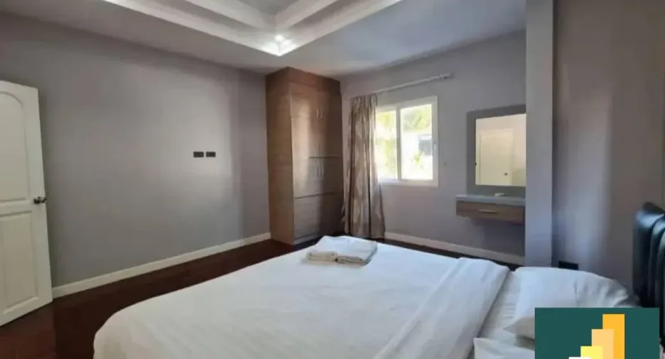 For rent and for sale 4 bedrooms house in Bang Lamung, Chonburi