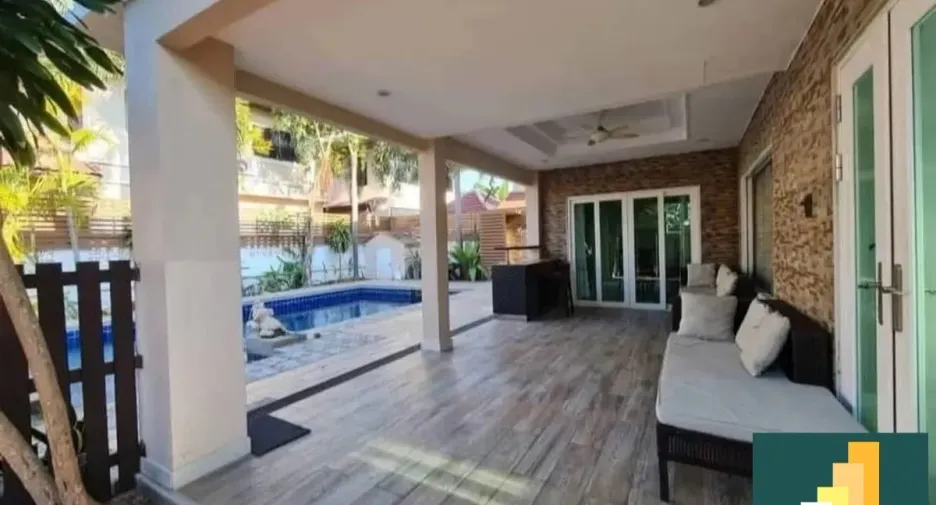 For rent and for sale 4 bedrooms house in Bang Lamung, Chonburi