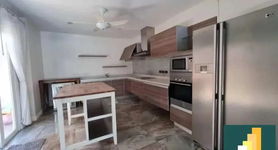 For rent and for sale 4 bedrooms house in Bang Lamung, Chonburi