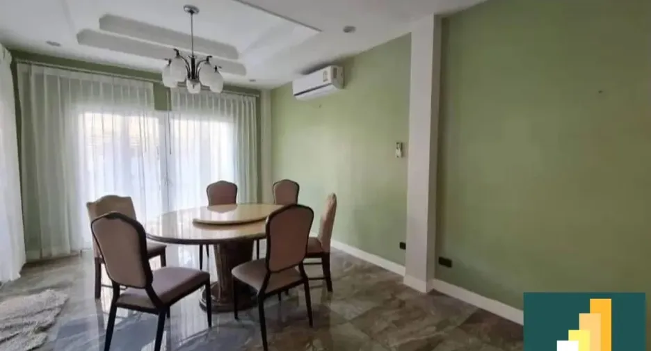 For rent and for sale 4 bedrooms house in Bang Lamung, Chonburi