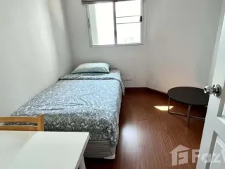 For sale 3 Beds condo in Huai Khwang, Bangkok