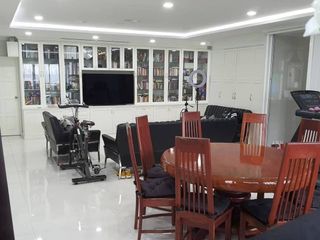 For sale 3 bed condo in Suan Luang, Bangkok