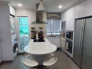 For sale 3 bed condo in Suan Luang, Bangkok