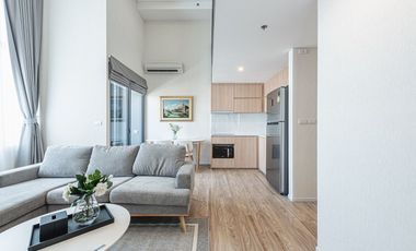 For sale 6 Beds condo in Khlong Toei, Bangkok