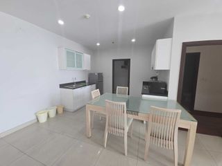 For sale 1 bed condo in Yan Nawa, Bangkok