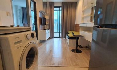 For rent 1 bed condo in Huai Khwang, Bangkok