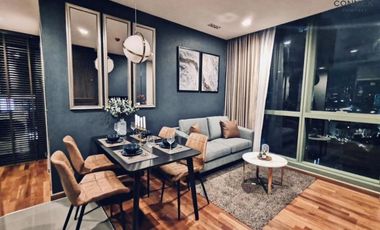 For rent 2 bed condo in Pathum Wan, Bangkok