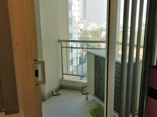 For sale 2 Beds condo in Huai Khwang, Bangkok