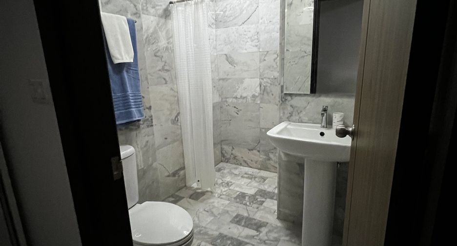 For sale 1 Beds condo in Thalang, Phuket