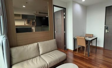 For rent 1 bed condo in Pathum Wan, Bangkok