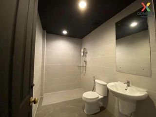For rent 3 Beds townhouse in Bang Kapi, Bangkok