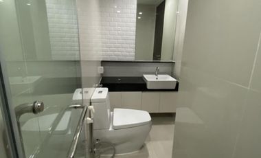 For rent 1 bed condo in Pathum Wan, Bangkok
