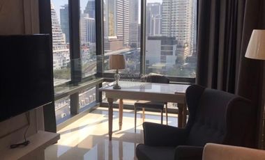 For rent 2 bedrooms condo in Bang Rak, Bangkok