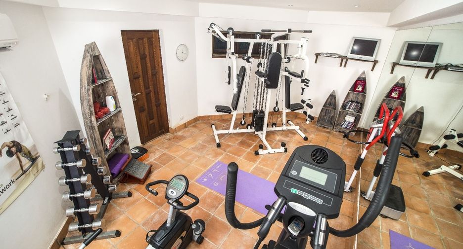 For sale 6 bed villa in Cha Am, Phetchaburi