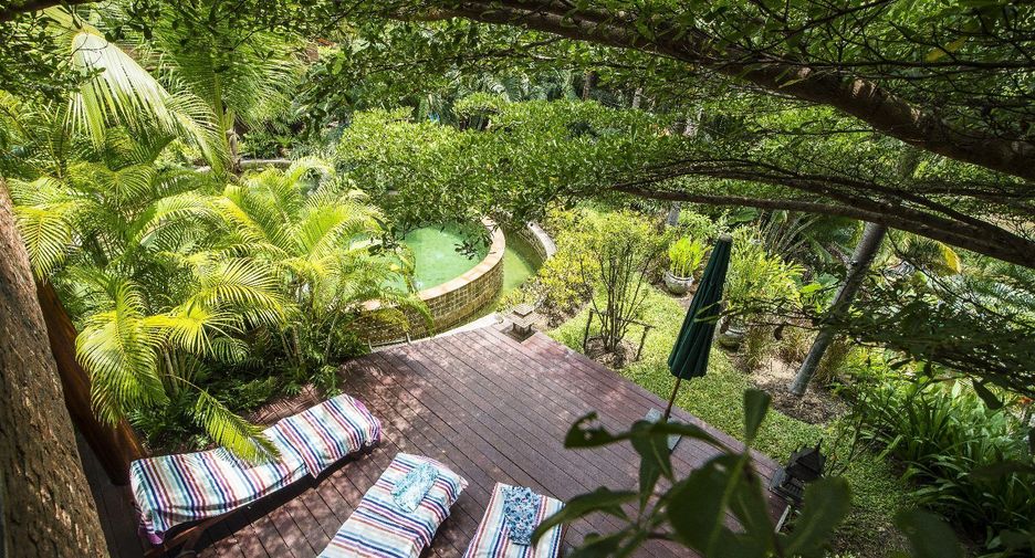 For sale 6 bed villa in Cha Am, Phetchaburi