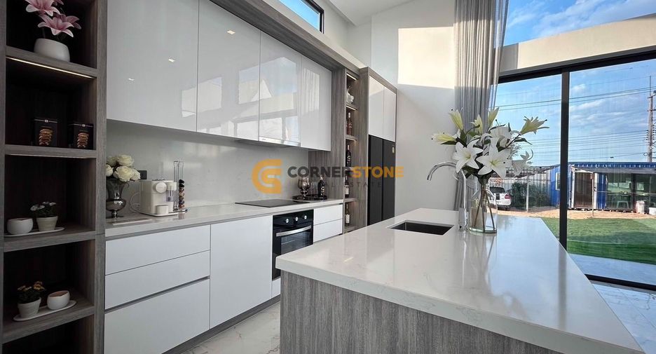 For sale 3 ベッドルーム house in Bang Lamung, Chonburi