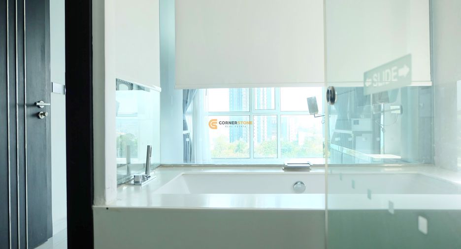 À vendre 2 chambres condo à Pratumnak, Pattaya