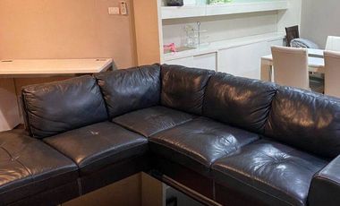 For rent 3 bed condo in Huai Khwang, Bangkok