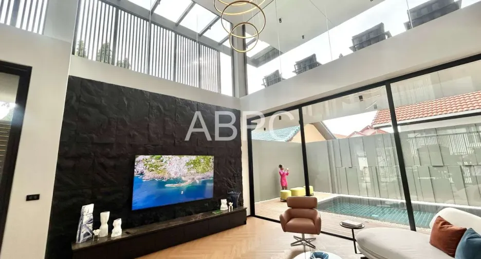 For rent 4 bedrooms house in Jomtien, Pattaya