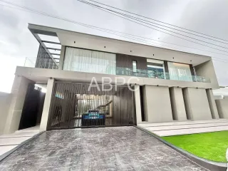 For Rent 4 Bedroom House In Bang Lamung, Chonburi