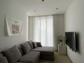 For rent 1 bed condo in Phaya Thai, Bangkok