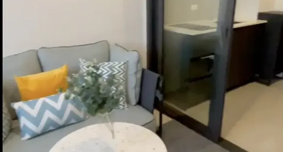 For rent 1 bed condo in Huai Khwang, Bangkok