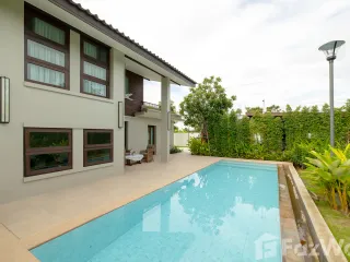 For rent 4 bed villa in Mueang Chiang Mai, Chiang Mai