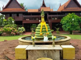 For sale 6 bed house in Tha Muang, Kanchanaburi