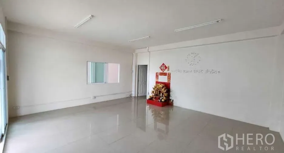 Lagerhaus zur Miete in Mueang Samut Sakhon, Samut Sakhon
