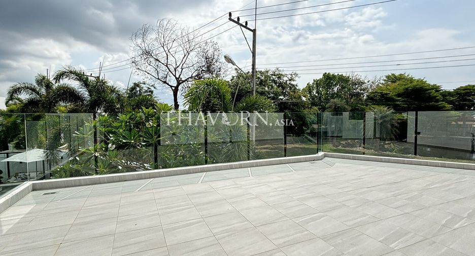 For sale 3 bed house in Bang Lamung, Chonburi