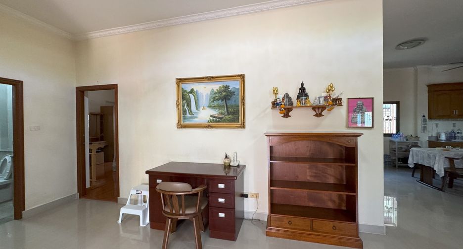 À vendre 3 chambres maison à Huay Yai, Pattaya
